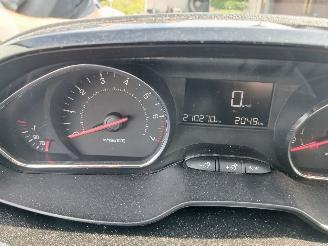 Peugeot 208 208 I (CA/CC/CK/CL) Hatchback 1.2 Vti 12V PureTech 82 (EB2F(HMZ)) [60k=
W]  (03-2012/12-2019) picture 2
