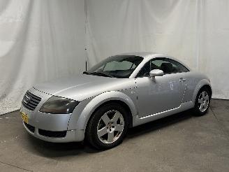 Audi TT TT (8N3) Coupé 1.8 20V Turbo (AUQ) [132kW]  (10-1998/10-2006) picture 3