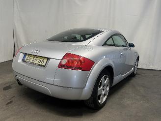 Audi TT TT (8N3) Coupé 1.8 20V Turbo (AUQ) [132kW]  (10-1998/10-2006) picture 5