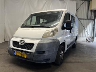 Coche accidentado Peugeot Boxer Boxer (U9) Van 2.2 HDi 100 Euro 4 (22DT(4HV)) [74kW]  (04-2006/12-2011=
) 2007/11