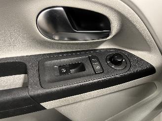 Seat Mii Mii Hatchback 1.0 12V (CHYA) [44kW]  (10-2011/07-2019) picture 13