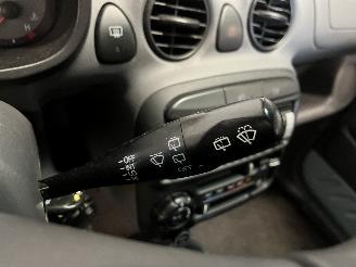 Hyundai Atos Atos Hatchback 1.1 12V (G4HG) [46kW]  (01-1997/12-2008) picture 20