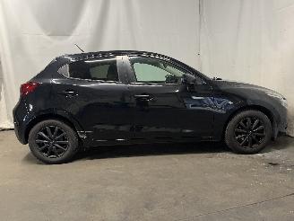 Mazda 2 2 (DJ/DL) Hatchback 1.5 SkyActiv-G 90 (P5Y6) [66kW]  (08-2014/11-2017)= picture 7