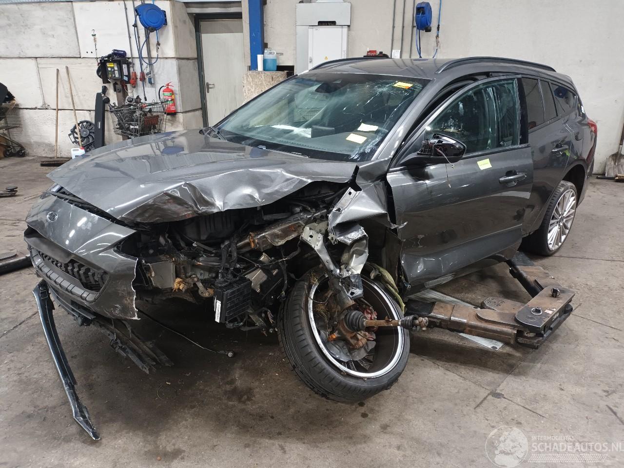 Ford Focus Focus 4 Wagon Combi 1.5 EcoBoost 12V 182 (Y1DA) [134kW]  (09-2018/12-2=
025)