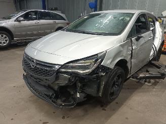 Uttjänta bilar auto Opel Astra Astra K Hatchback 5-drs 1.6 CDTI 110 16V (B16DTE(Euro 6)) [81kW]  (06-=
2015/12-2022) 2019/11