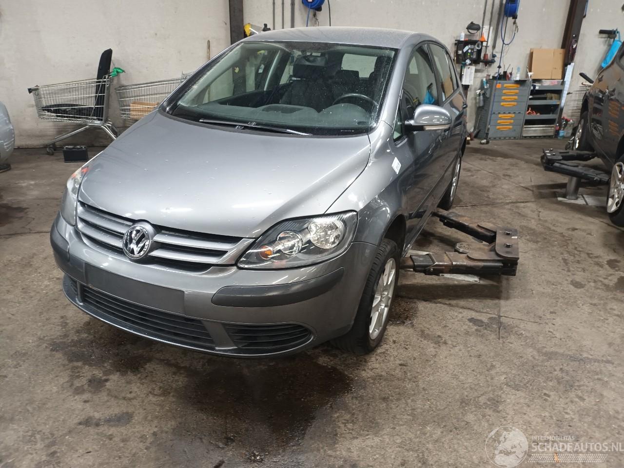 Volkswagen Golf Golf Plus (5M1/1KP) MPV 1.6 FSI 16V (BLF(Euro 4)) [85kW]  (12-2004/05-=
2008)