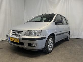 uszkodzony samochody osobowe Hyundai Matrix Matrix Hatchback 1.8 16V (G4GB) [90kW]  (06-2001/04-2010) 2002/10