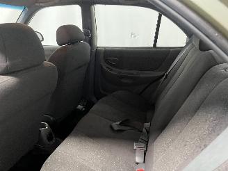 Hyundai Accent Accent Hatchback 1.5i 12V (G4EB) [65kW]  (01-2000/11-2005) picture 7