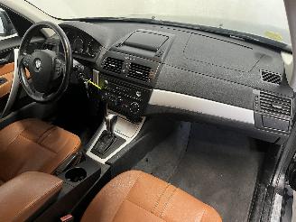 BMW X3 X3 (E83) SUV 2.5 Si 24V (N52-B25A) [160kW]  (08-2006/08-2008) picture 8