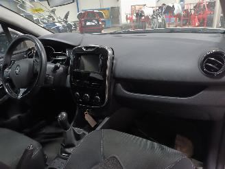 Renault Clio Clio IV (5R) Hatchback 5-drs 0.9 Energy TCE 90 12V (H4B-400(H4B-A4)) [=
66kW]  (11-2012/08-2021) picture 5