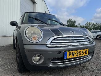 Mini Mini Mini (R56) Hatchback 1.6 16V Cooper (N12-B16A) [90kW]  (09-2009/11-201=
3) picture 6