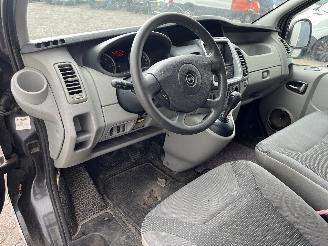 Opel Vivaro Vivaro Van 2.0 CDTI (M9R-786) [84kW]  (08-2006/07-2014) picture 26