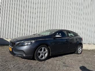 Volvo V-40 V40 (MV) Hatchback 5-drs 1.6 D2 (D4162T) [84kW]  (03-2012/12-2016) picture 3