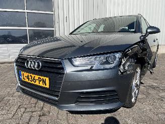 Voiture accidenté Audi A4 A4 Avant (B9) Combi 2.0 TDI Ultra 16V (CZHA) [110kW]  (08-2015/09-2018=
) 2016/3