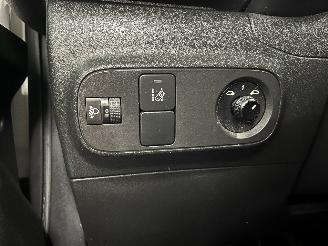 Citroën C3 C3 (SX/SW) Hatchback 1.2 Vti 12V PureTech (EB2F(HMZ)) [60kW]  (07-2016=
/...) picture 23