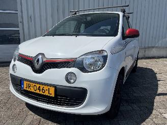 Schadeauto Renault Twingo Twingo III (AH) Hatchback 5-drs 1.0 SCe 70 12V (H4D-400(H4D-A4)) [52kW=
]  (09-2014/04-2019) 2016/6