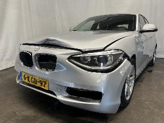 Damaged car BMW 1-serie 1 serie (F20) Hatchback 5-drs 116i 1.6 16V (N13-B16A) [100kW]  (07-201=
1/02-2015) 2013/4