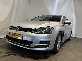 Gebrauchtwagen PKW Volkswagen Golf Golf VII Variant (AUVV) Combi 1.0 TSI 12V BlueMotion Technology (CHZD)=
 [85kW]  (05-2015/12-2020) 2016/10