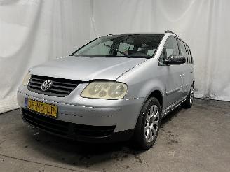 Coche accidentado Volkswagen Touran Touran (1T1/T2) MPV 1.9 TDI 100 (AVQ) [74kW]  (02-2003/05-2004) 2003/7