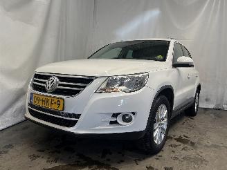Auto incidentate Volkswagen Tiguan Tiguan (5N1/2) SUV 1.4 TSI 16V 4Motion (CTHA(Euro 5)) [110kW]  (09-200=
7/07-2018) 2009/1