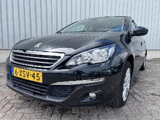 Auto incidentate Peugeot 308 308 SW (L4/L9/LC/LJ/LR) Combi 5-drs 1.6 BlueHDi 120 (DV6FC(BHZ)) [88kW=
]  (03-2014/12-2021) 2014/11