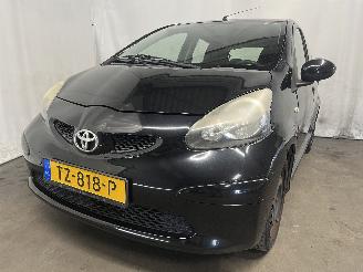 Unfallwagen Toyota Aygo Aygo (B10) Hatchback 1.0 12V VVT-i (1KR-FE) [50kW]  (07-2005/05-2014) 2003/9