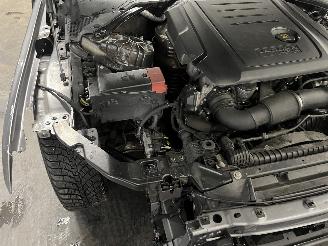 Jaguar XE XE Sedan 2.0 D E-Performance 16V (204DTD(AJ20D4)) [120kW]  (03-2015/..=
=2E) picture 12