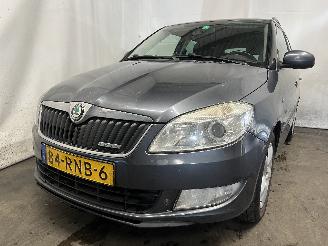 Schadeauto Skoda Fabia Fabia II Combi Combi 5-drs 1.2 TDI 12V Greenline (CFWA) [55kW]  (05-20=
10/12-2014) 2011/6