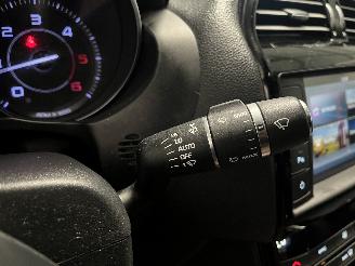 Jaguar XE XE Sedan 2.0 D E-Performance 16V (204DTD(AJ20D4)) [120kW]  (03-2015/..=
=2E) picture 20