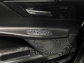 Jaguar XE XE Sedan 2.0 D E-Performance 16V (204DTD(AJ20D4)) [120kW]  (03-2015/..=
=2E) picture 23