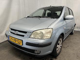 Vaurioauto  passenger cars Hyundai Getz Getz Hatchback 1.6i 16V (G4ED) [77kW]  (09-2002/09-2005) 2004/9