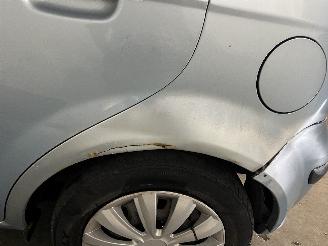 Hyundai Getz Getz Hatchback 1.6i 16V (G4ED) [77kW]  (09-2002/09-2005) picture 10