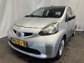 Schadeauto Toyota Aygo Aygo (B10) Hatchback 1.0 12V VVT-i (1KR-FE) [50kW]  (07-2005/05-2014) 2008/11