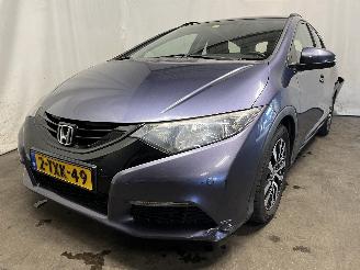 Voiture accidenté Honda Civic Civic Tourer (FK) Combi 1.6 i-DTEC Advanced 16V (N16A1) [88kW]  (01-20=
14/...) 2014/6