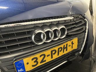 Audi A1 A1 (8X1/8XK) Hatchback 3-drs 1.2 TFSI (CBZA) [63kW]  (05-2010/04-2015)= picture 11