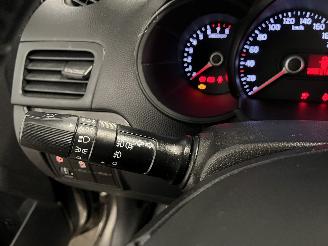 Kia Picanto Picanto (TA) Hatchback 1.0 12V (G3LA) [51kW]  (05-2011/06-2017) picture 25