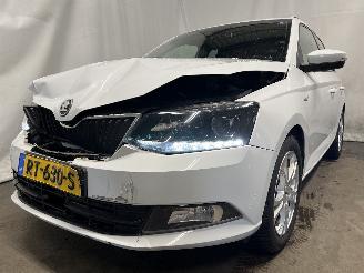 Auto incidentate Skoda Fabia Fabia III Combi (NJ5) Combi 5-drs 1.0 12V Greentech (CHYB) [55kW]  (10=
-2014/12-2022) 2018/4