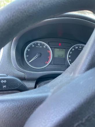 Skoda Fabia Fabia II Combi Combi 5-drs 1.4i 16V (BXW) [63kW]  (10-2007/12-2014) picture 2