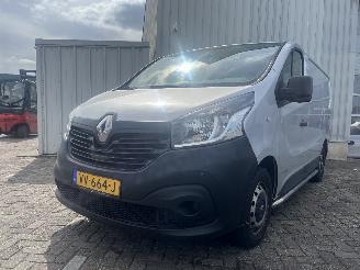 uszkodzony samochody osobowe Renault Trafic Trafic (1FL/2FL/3FL/4FL) Van 1.6 dCi 115 (R9M-402(R9M-A4)) [85kW]  (05=
-2014/...) 2016/4
