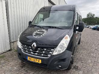 krockskadad bil auto Renault Master Master III (MA/MB/MC/MD/MH/MF/MG/MH) Van 2.3 dCi 165 16V RWD (M9T-700(=
M9T-A7)) [120kW]  (07-2014/...) 2014/12
