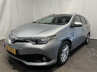 Coche accidentado Toyota Auris Auris Touring Sports (E18) Combi 1.8 16V Hybrid (2ZRFXE) [100kW]  (07-=
2013/12-2018) 2016/10