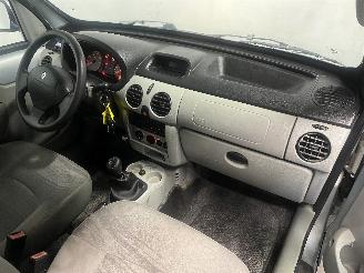 Renault Kangoo Kangoo (KC) MPV 1.6 16V (K4M-752) [70kW]  (06-2001/01-2008) picture 14