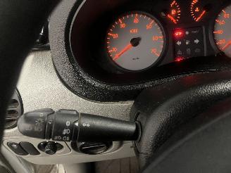 Renault Kangoo Kangoo (KC) MPV 1.6 16V (K4M-752) [70kW]  (06-2001/01-2008) picture 21
