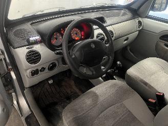 Renault Kangoo Kangoo (KC) MPV 1.6 16V (K4M-752) [70kW]  (06-2001/01-2008) picture 16