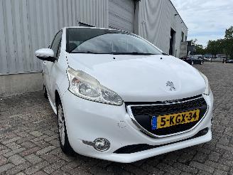 Peugeot 208 208 I (CA/CC/CK/CL) Hatchback 1.2 Vti 12V PureTech 82 (EB2F(HMZ)) [60k=
W]  (03-2012/12-2019) picture 4