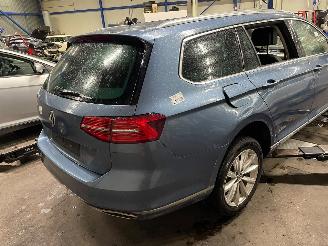 Volkswagen Passat Passat Variant (3G5) Combi 1.4 GTE 16V (CUKC) [160kW]  (06-2015/03-202=
4) picture 3