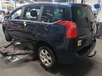 Peugeot 5008 5008 I (0A/0E) MPV 1.6 THP 16V (EP6CDT(5FV)) [115kW]  (09-2009/03-2017=
) picture 4