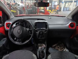 Toyota Aygo Aygo (B40) Hatchback 1.0 12V VVT-i (1KR-FE) [53kW]  (03-2018/...) picture 5
