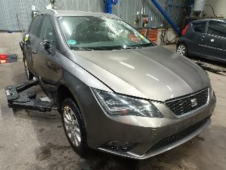 Seat Leon Leon ST (5FF) Combi 5-drs 1.6 TDI 16V (CRKB) [81kW]  (09-2013/08-2020)= picture 2