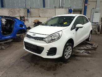 Vrakbiler auto Kia Rio Rio III (UB) Hatchback 1.1 CRDi VGT 12V (D3FA) [55kW]  (09-2011/12-201=
7) 2016/1